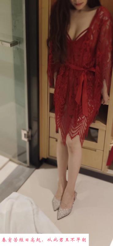 西苑转盘健身美女 第1张
