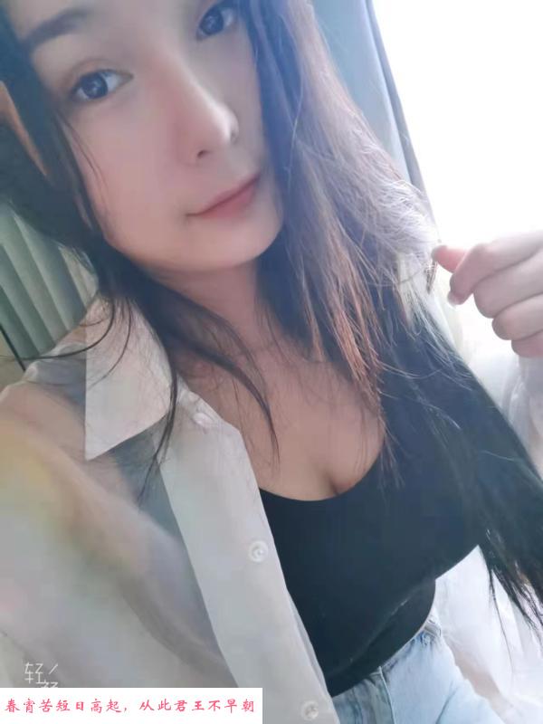 光谷妹子好看皮肤嫩 第2张