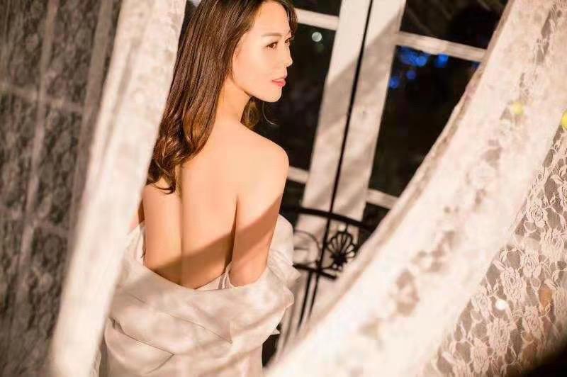 漂亮的大米少妇 第1张