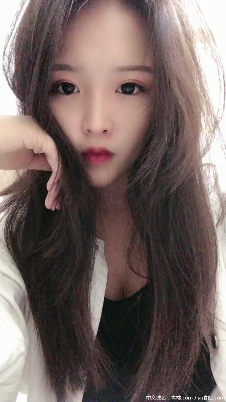 大学生兼职三点粉.嫩.B紧水多 第2张