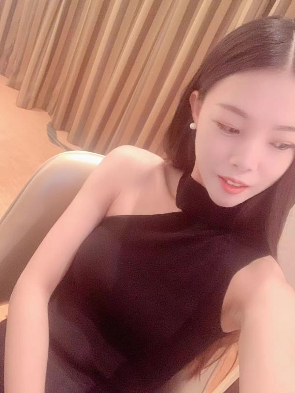 白云欧阳乐乐 第2张