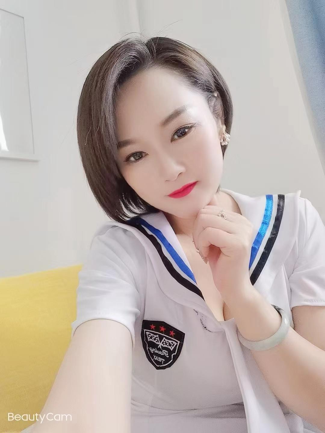 惠新西街大胸小叶口爆一流服务放的开 第1张