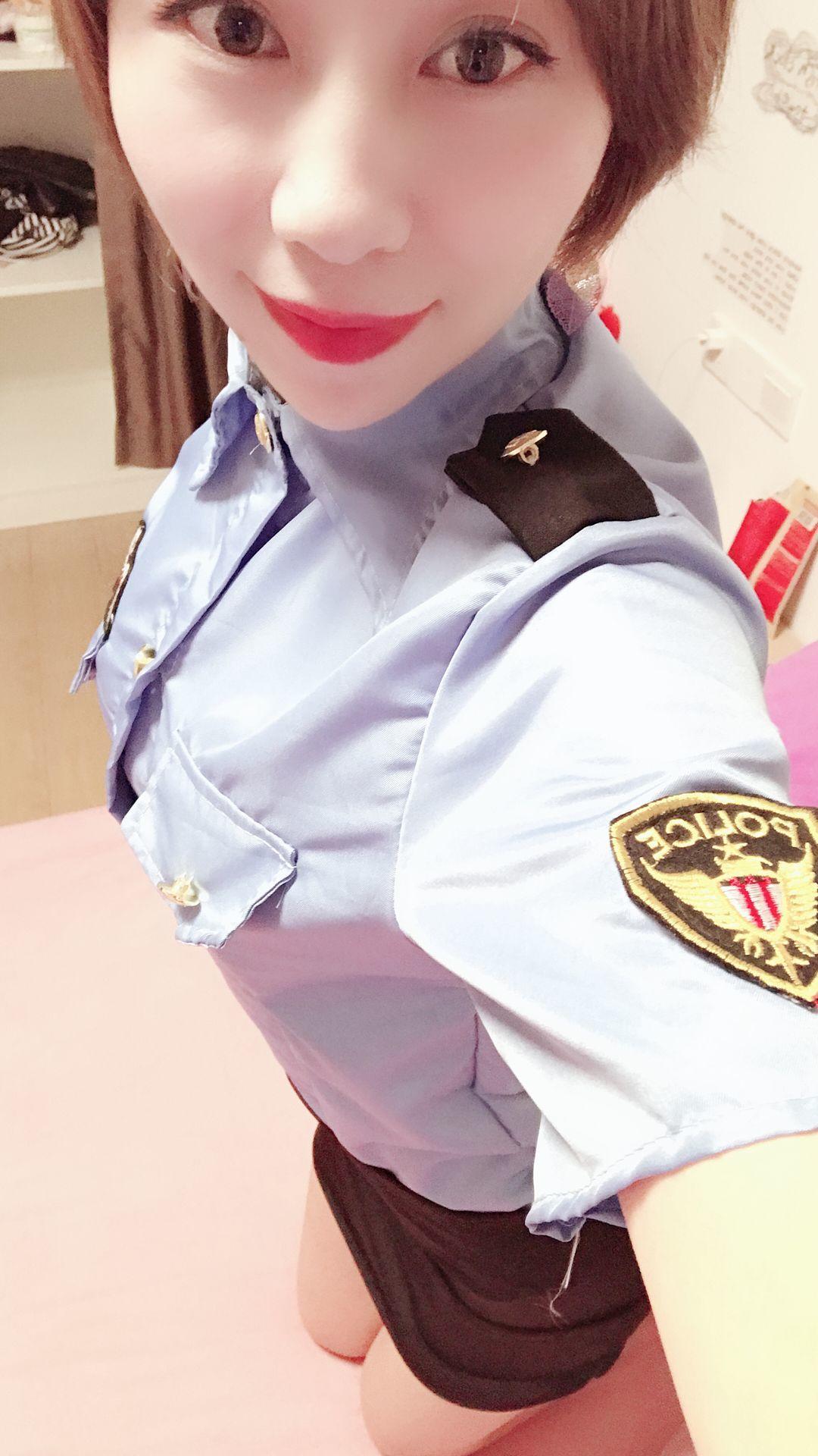爆乳MZ菲菲,好评 第3张