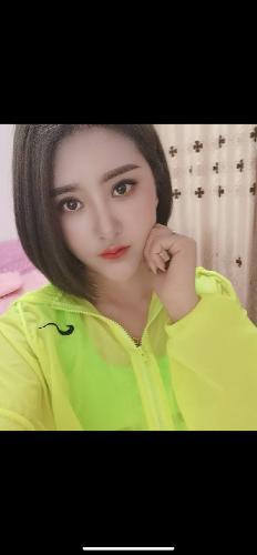 身材极好的小姐姐 第1张