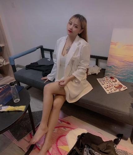 爽射身材火爆的骚姐姐 第3张
