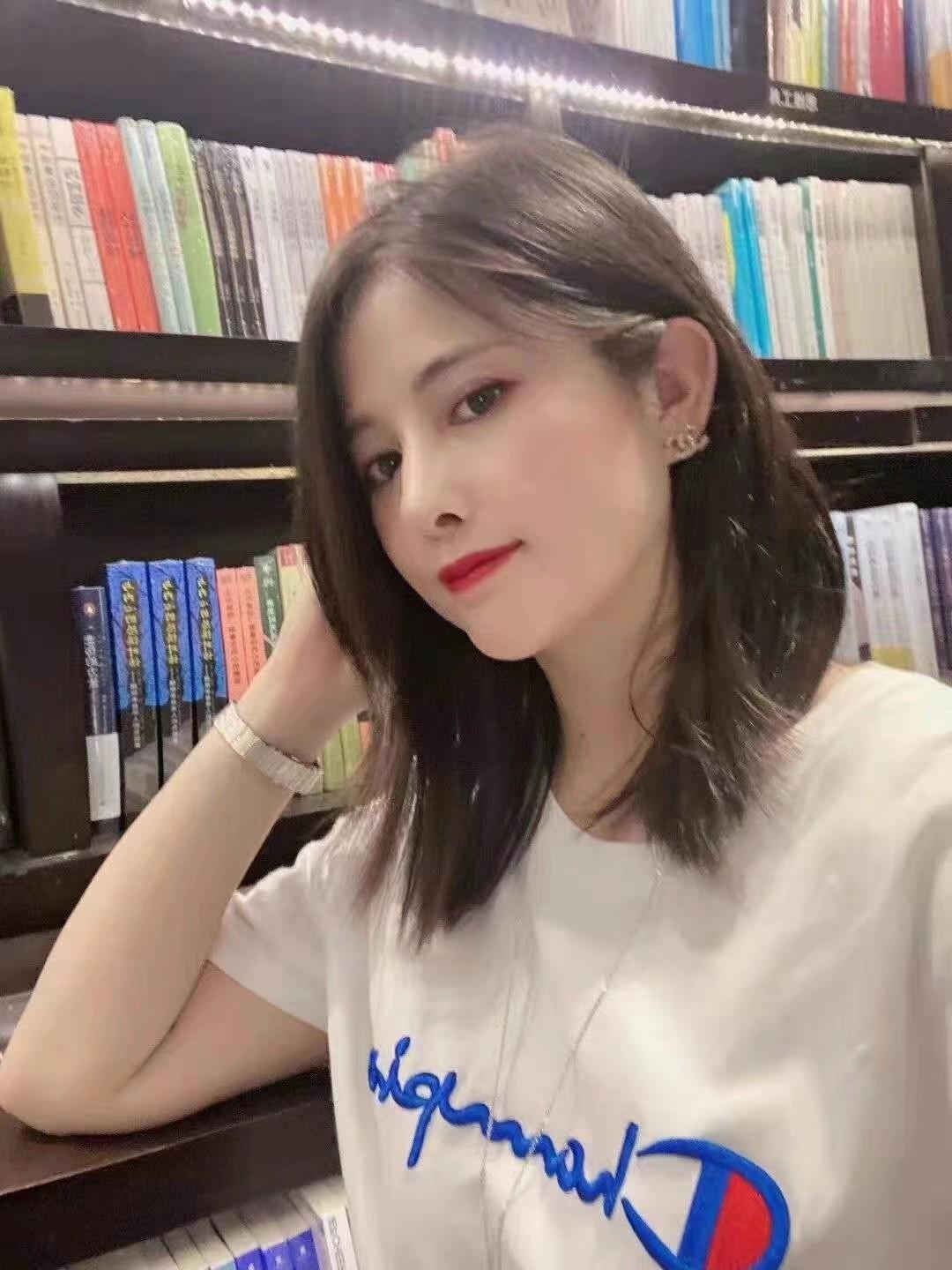 体验下城诱惑性感主动的漂亮妹妹 第4张