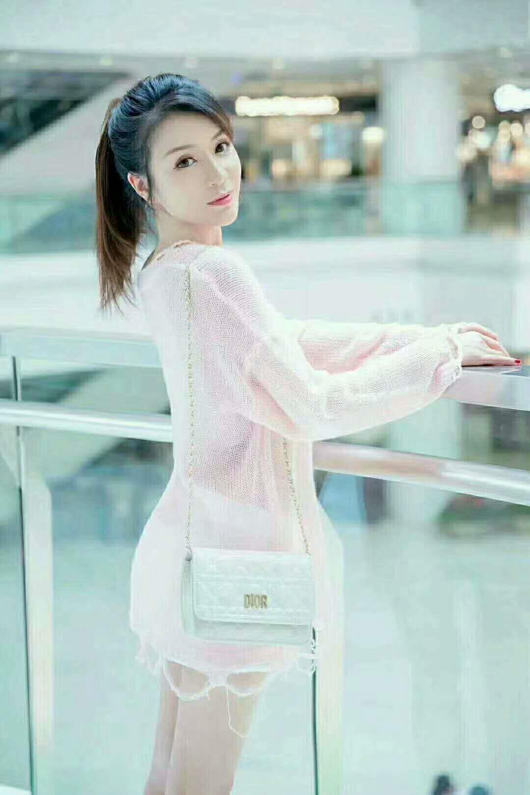 魔鬼身材之一抹嫣红暗香来袭!!!实拍!实拍!实拍图! 第1张
