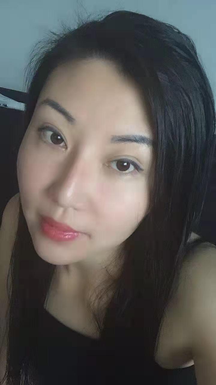 五棵松附近活泼可爱的小少妇归来，口活相当爽 第2张