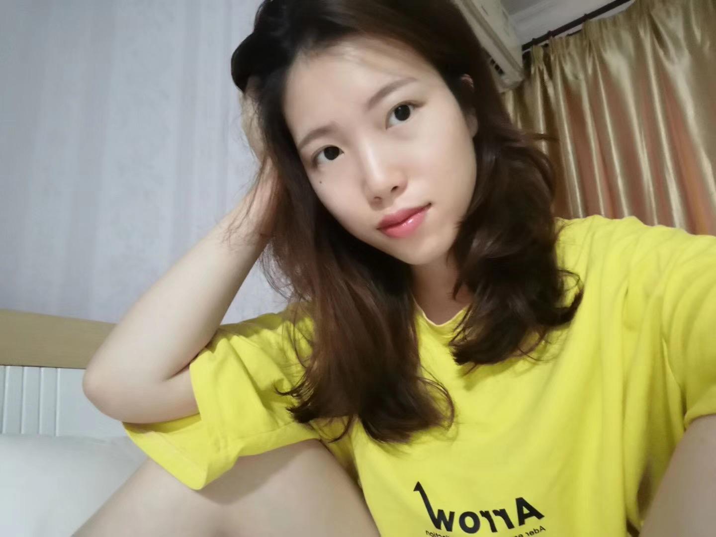 身材好妹子 第1张